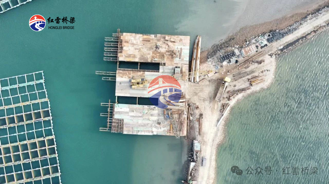 大連登臺(tái)-鐵營(yíng)220kV線(xiàn)路新建工程鋼平臺(tái)